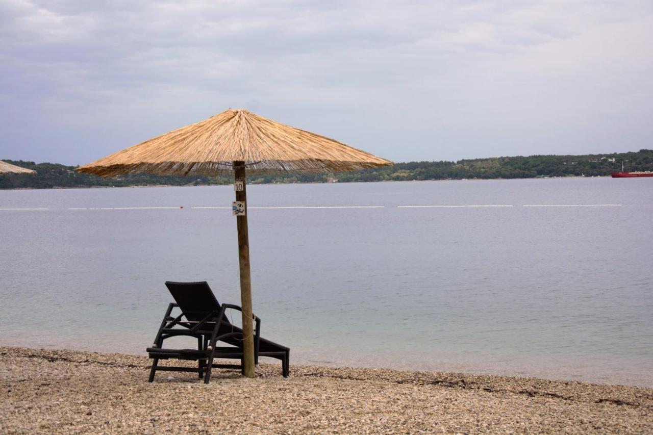 Apartment Sommer Novigrad Istria Extérieur photo
