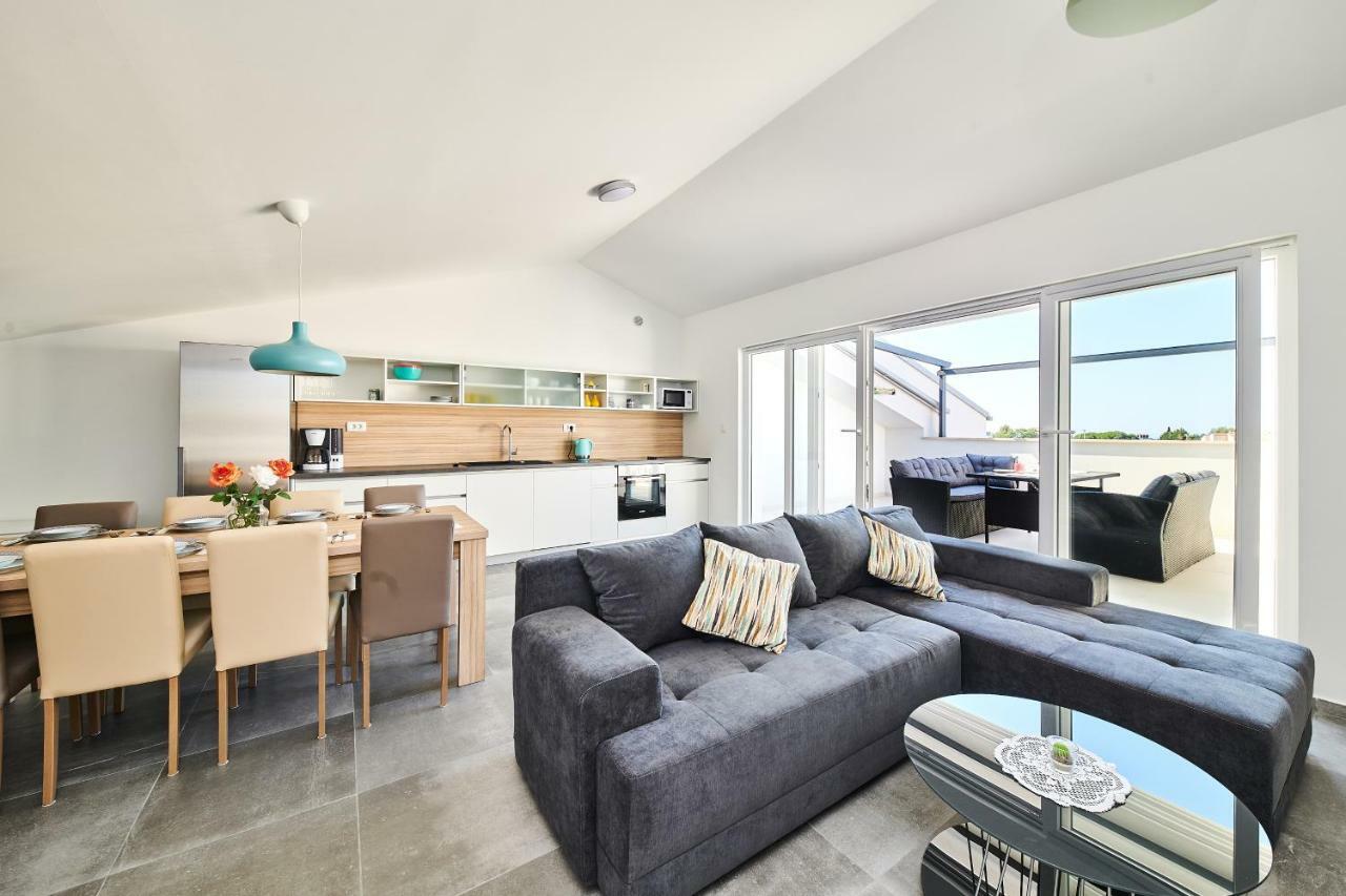 Apartment Sommer Novigrad Istria Extérieur photo